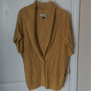 Yellow Large short sleeve Sonoma shrug 🍾